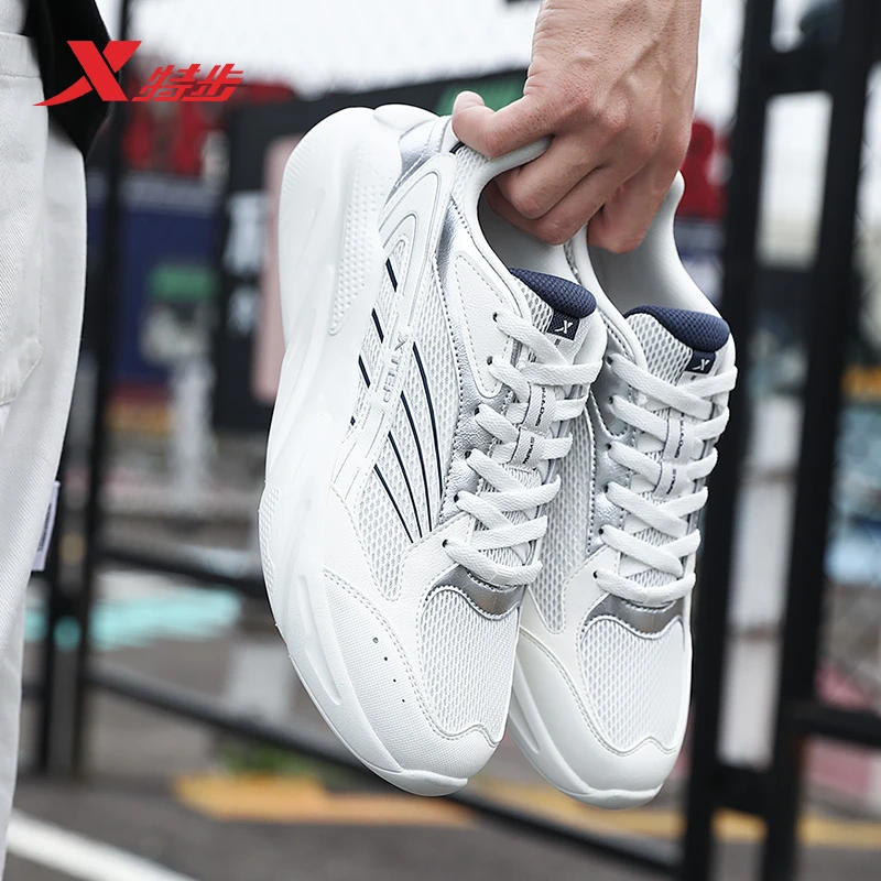 特步男士网面透气运动鞋2025秋冬新款官方正品防滑软底减震跑步鞋