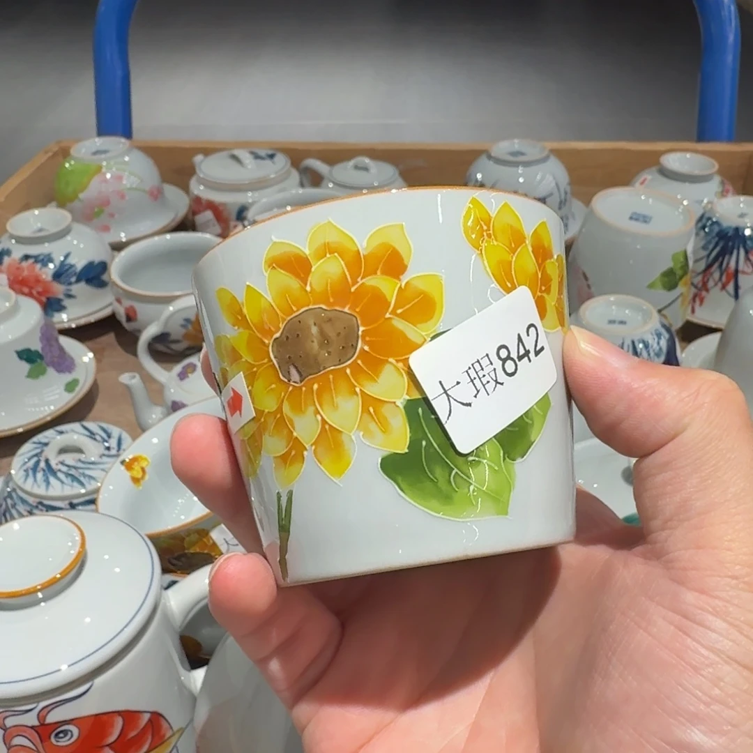 釉下手绘茶具微瑕