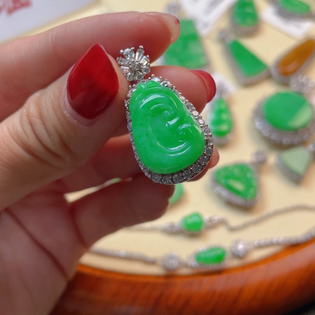 翡翠吊坠(不含链)银S925镶嵌