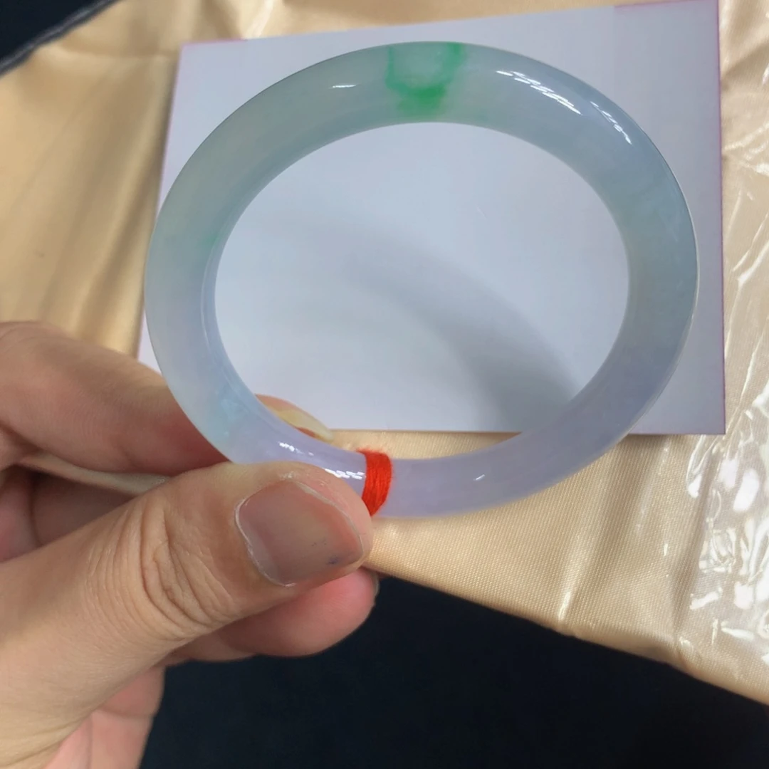 未镶嵌手镯（圆镯）翡翠翡翠手镯冰飘绿