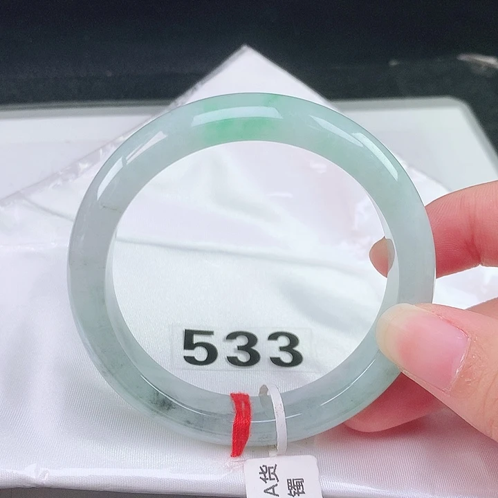 翡翠未镶嵌手镯翡翠