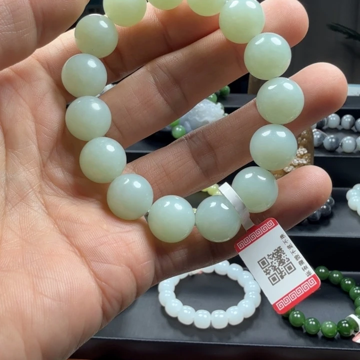 @***K和田玉未镶嵌手链