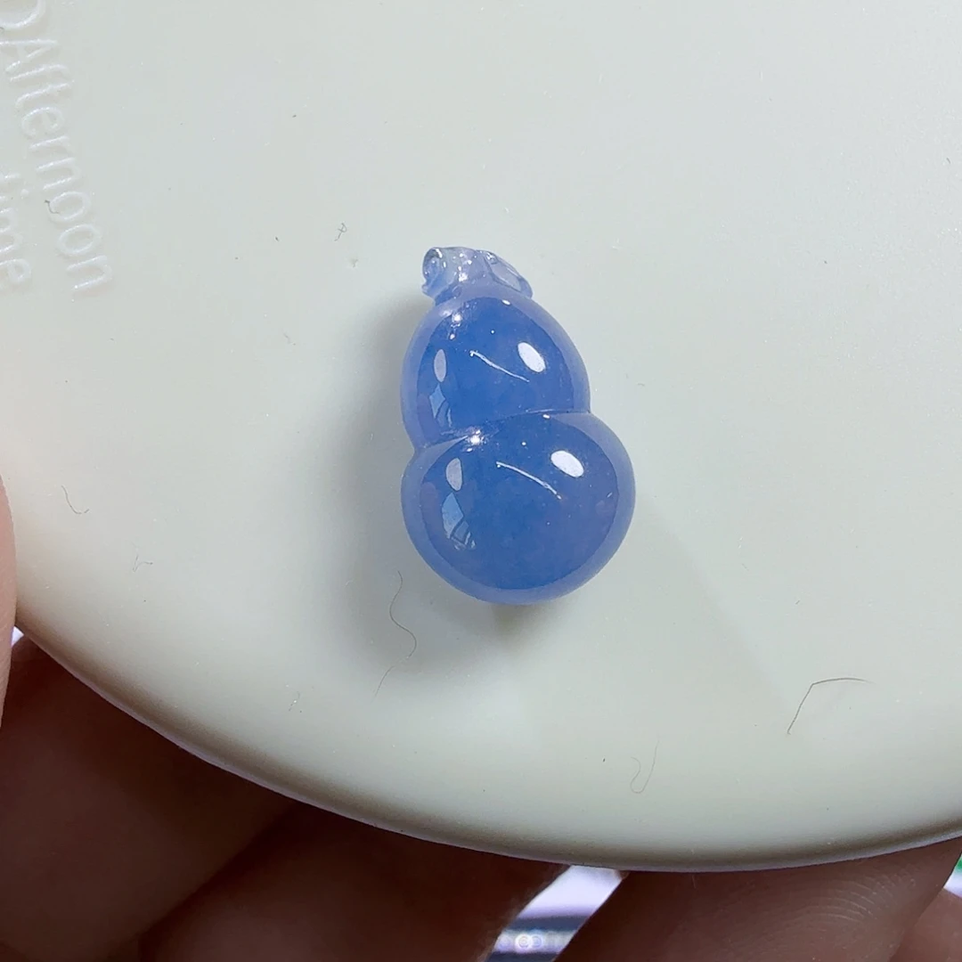 翡翠未镶嵌颈饰蓝紫葫芦