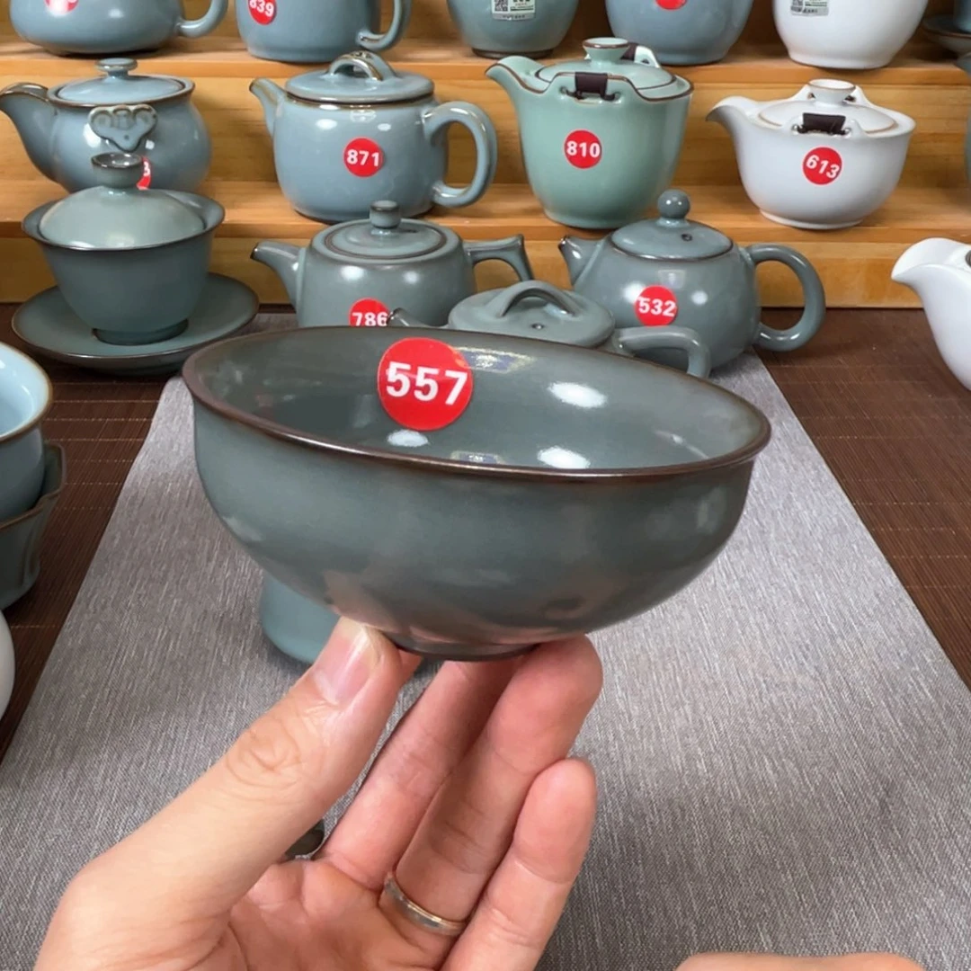 瓷片小微瑕。。。。。。。。