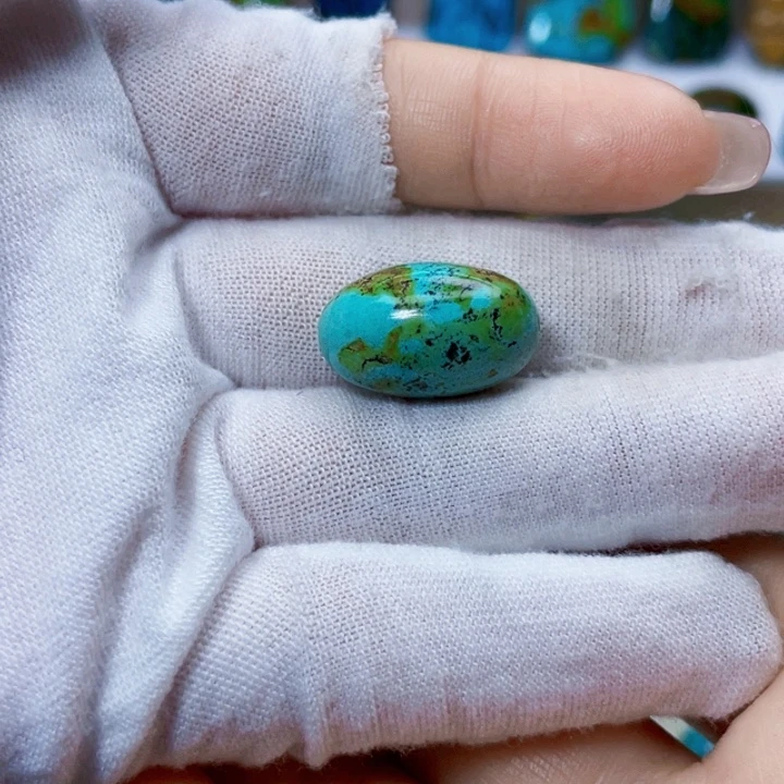 绿松石未镶嵌饰品