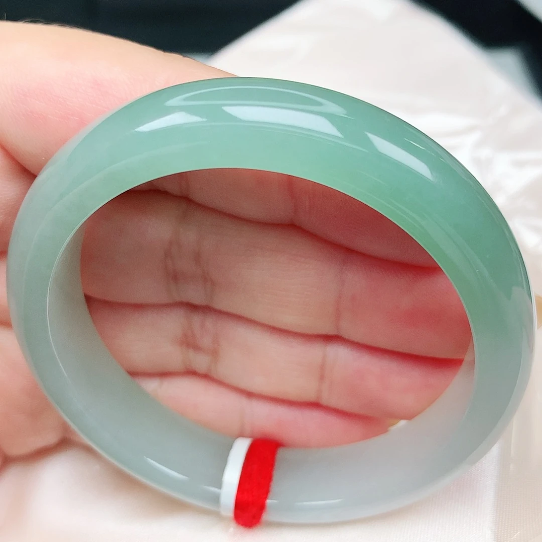 未镶嵌手镯翡翠40冰胶绿半山水