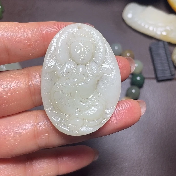 和田玉（糖玉）未镶嵌颈饰
