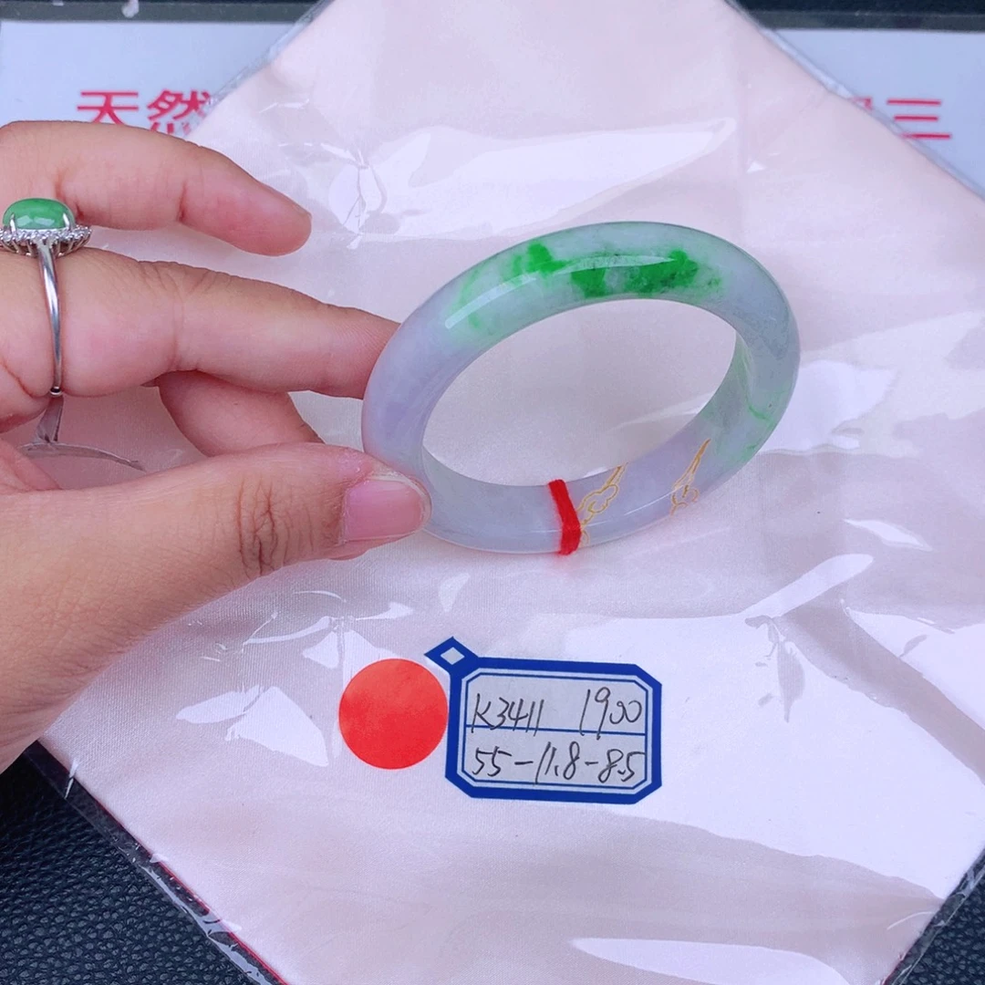 翡翠手镯未镶嵌缅甸翡翠