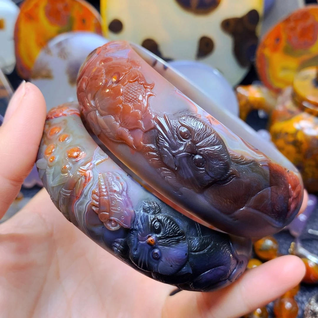 玛瑙/玉髓雕刻镯子未镶嵌