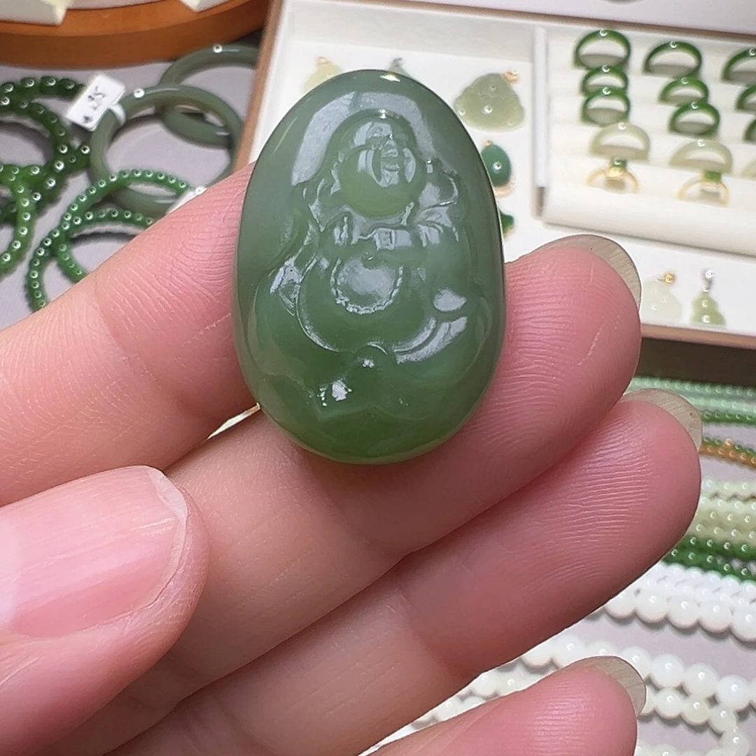 和田玉（碧玉）未镶嵌颈饰