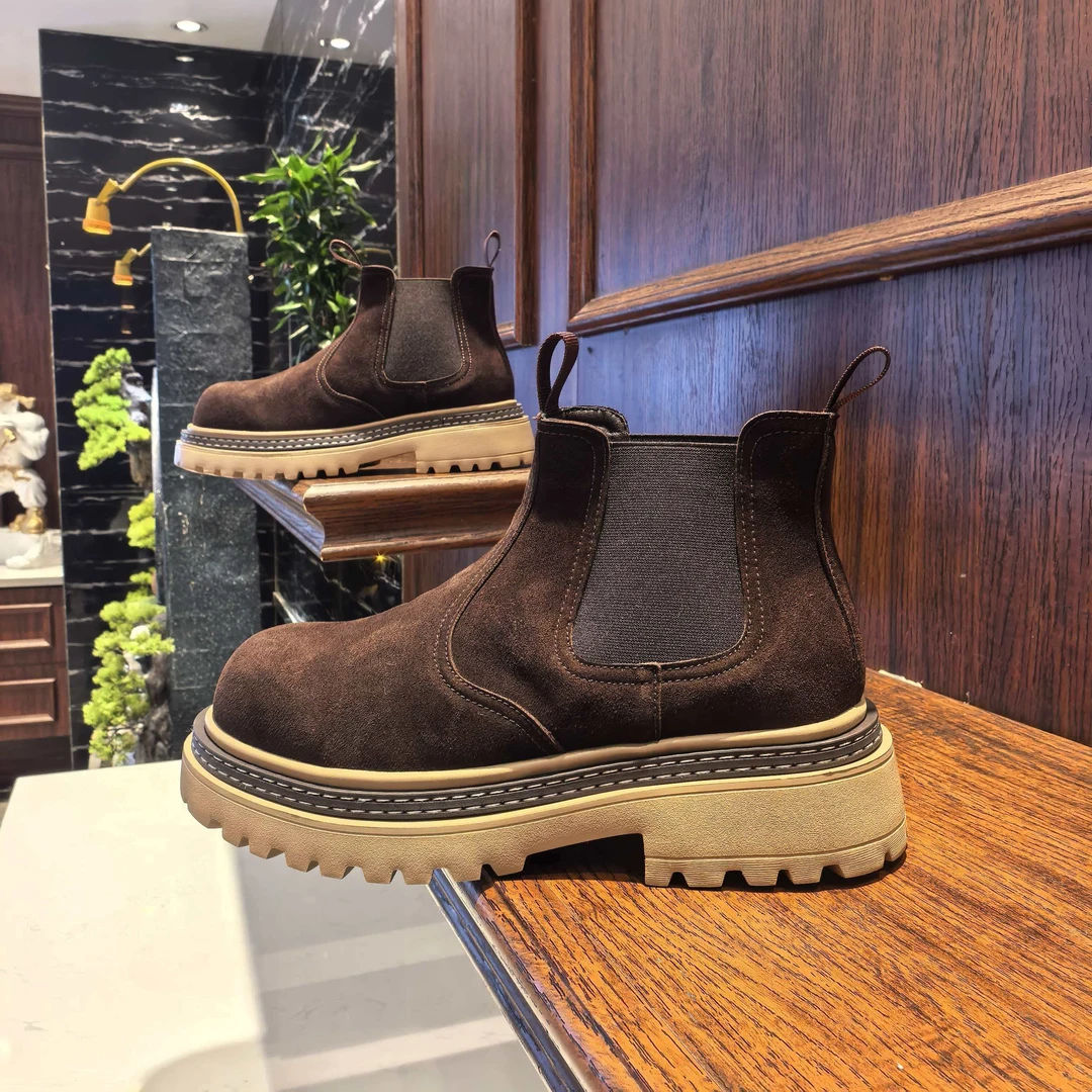 2025冬季新款英伦男士一脚蹬马丁靴纯皮加绒保暖轻便舒适厚底防滑