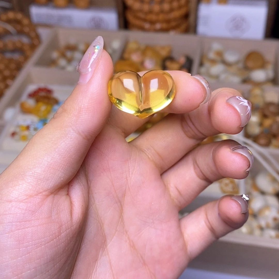 囍***吊坠猴头核桃蜜心1.90克