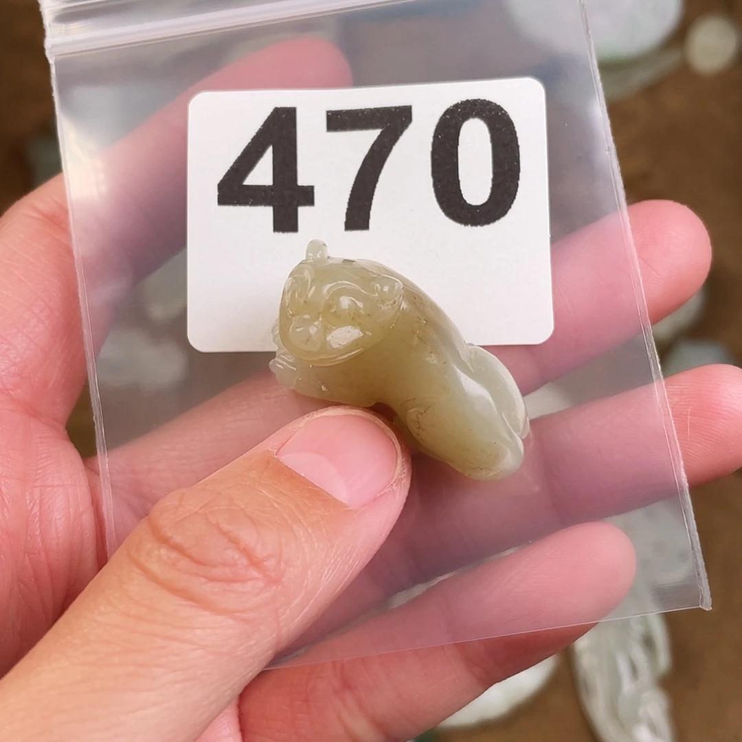 和田玉（糖玉）未镶嵌颈饰