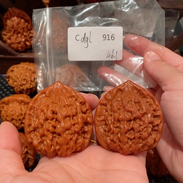 文玩核桃把件赵*伟精品