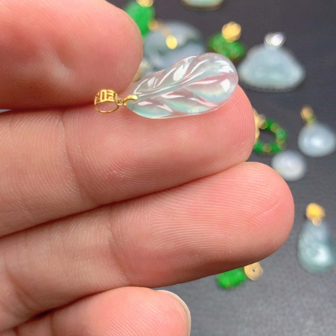 【闪购商品】翡翠18K金镶嵌颈饰翡翠