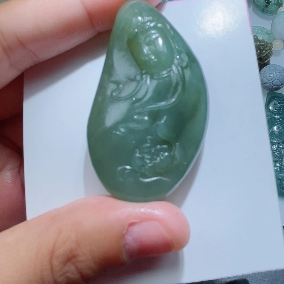 和田玉（糖玉）未镶嵌颈饰是