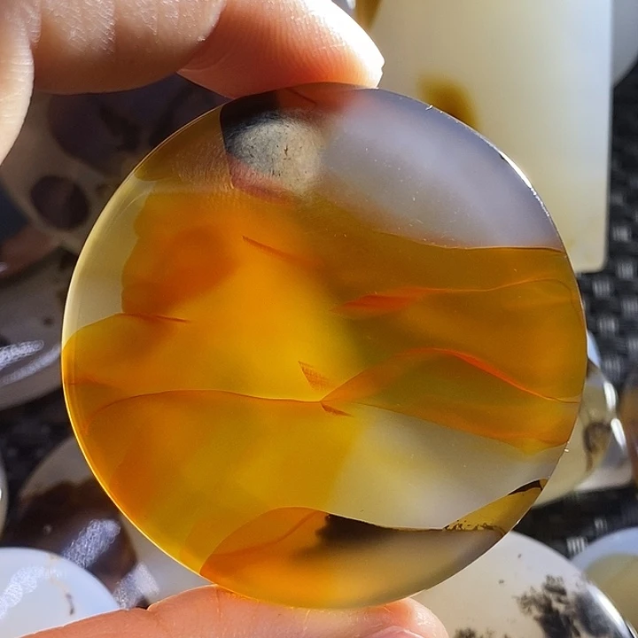 未镶嵌颈饰玛瑙/玉髓