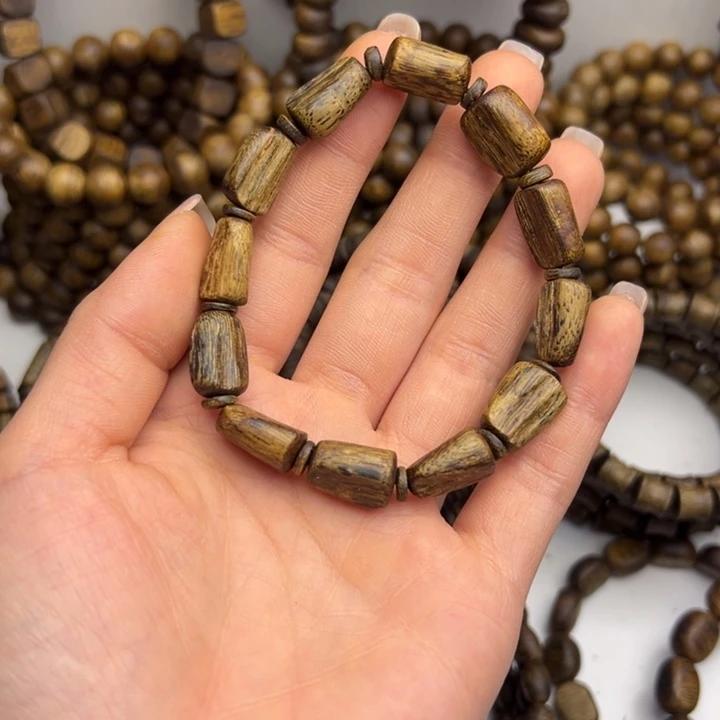 用***8沉香沉香碎屑种植奇楠99结油 树心珠8克