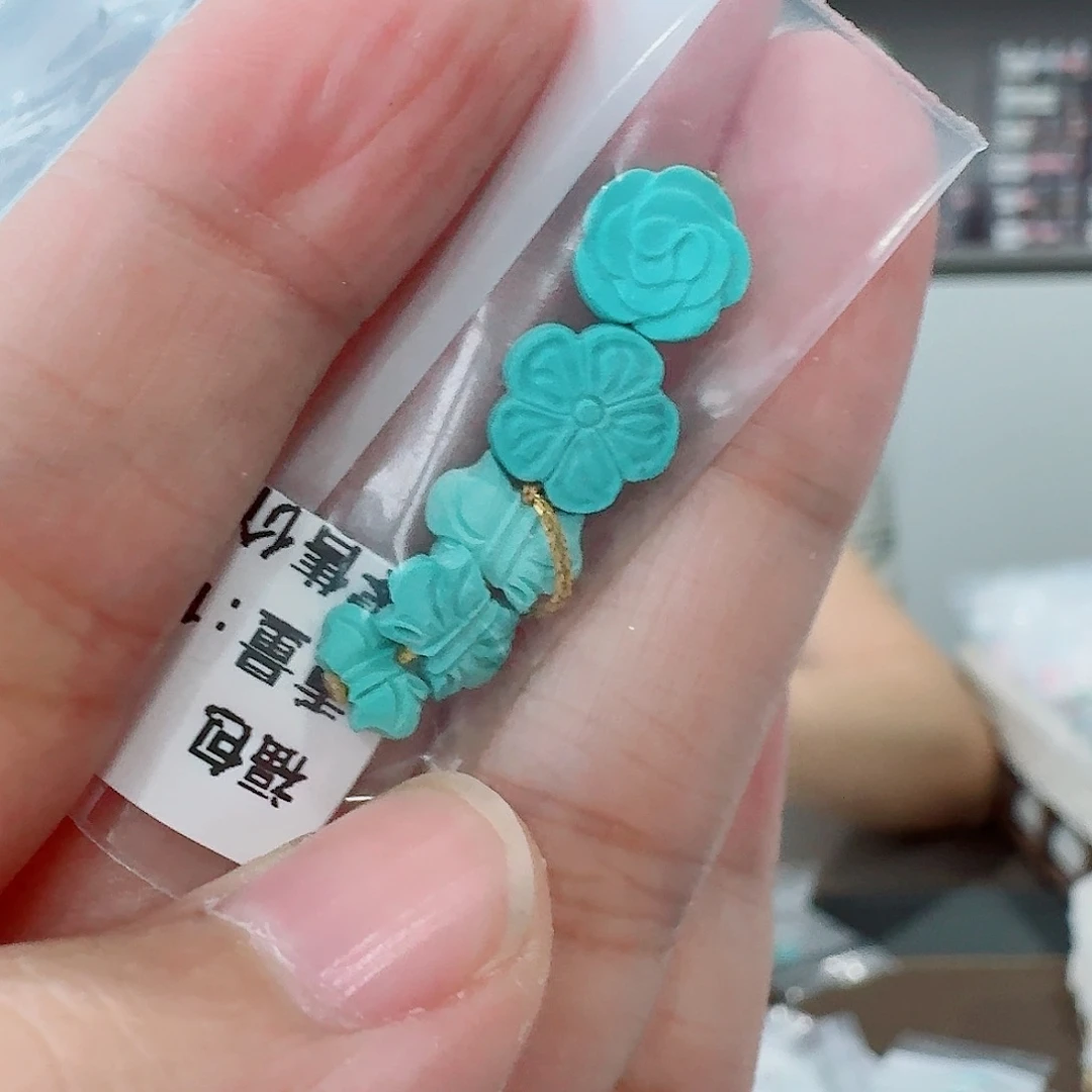 未镶嵌绿松石珠宝奇石