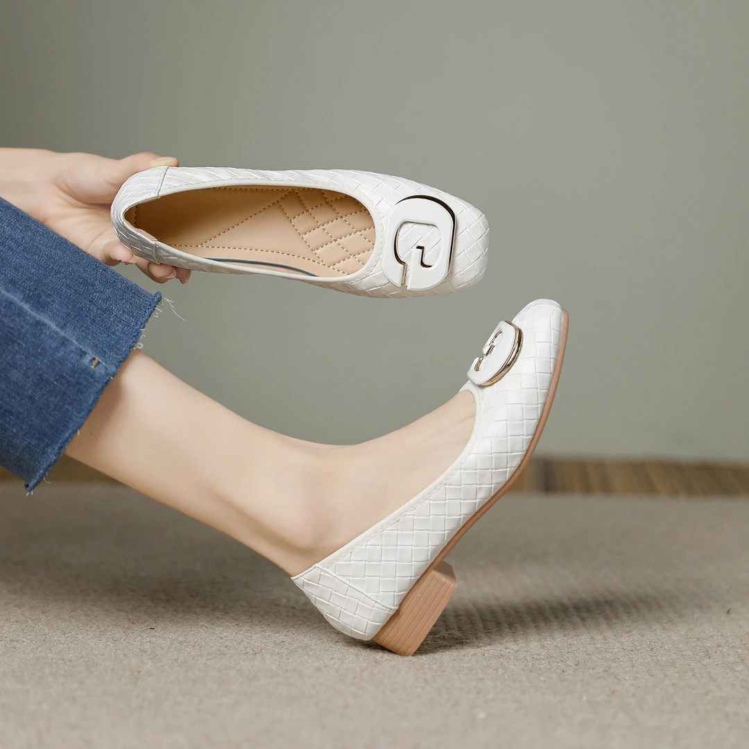 法式复古编织羊皮贵妇鞋奶奶鞋舒适防磨脚一脚蹬浅口百搭方头单鞋