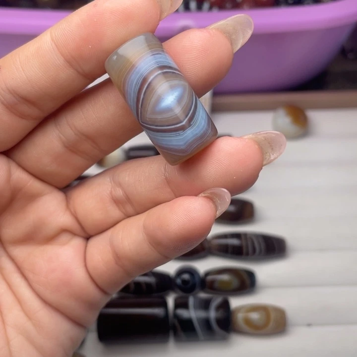 佛***米玛瑙/玉髓散珠hjjkk