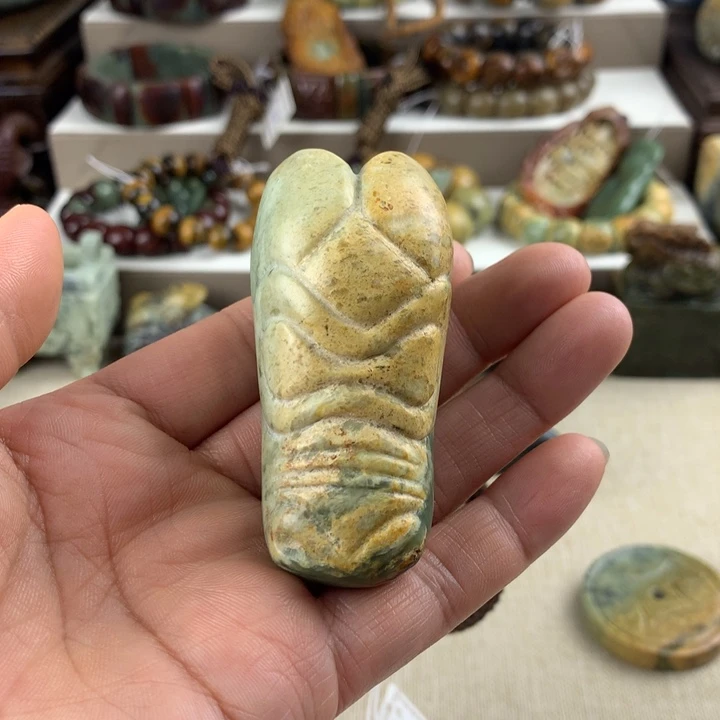 岫岩河磨玉（透闪石质玉）未镶嵌珠宝奇石
