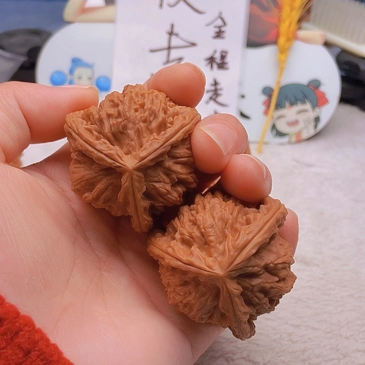 吊坠文玩核桃疯***店三棱