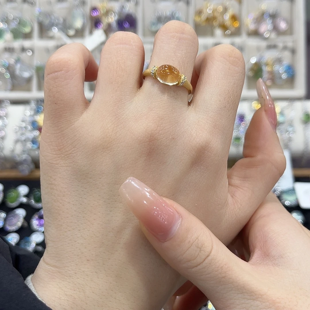 黎***月戒指银S925镀金镶嵌黄晶