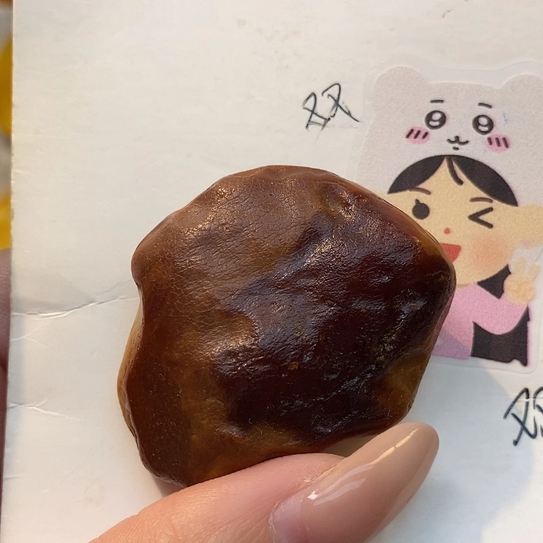 定制琥珀未镶嵌原石