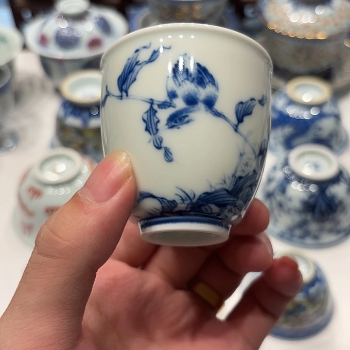 景德镇陶瓷杯子的