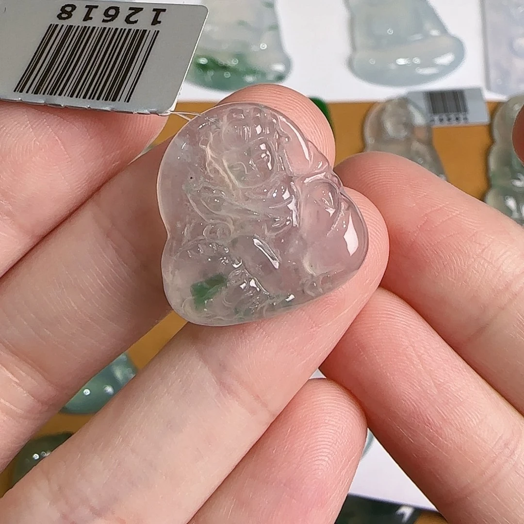 翡翠未镶嵌颈饰