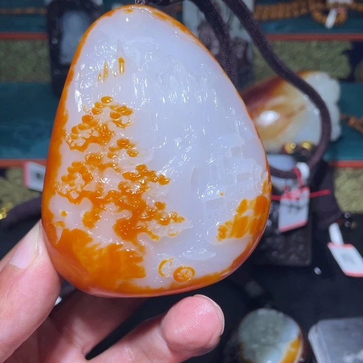 和田玉未镶嵌颈饰J