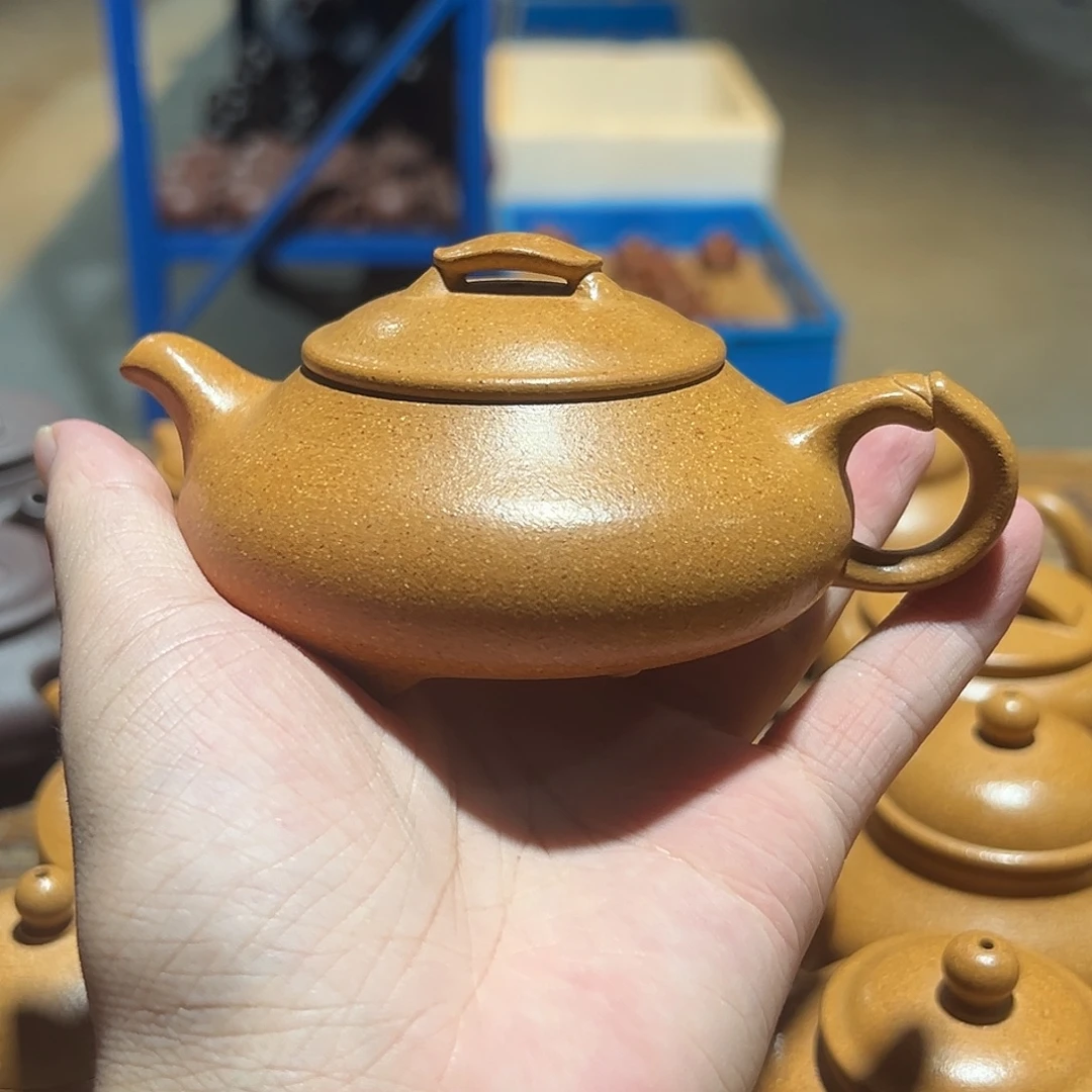 茶壶紫砂紫砂的味道真的很