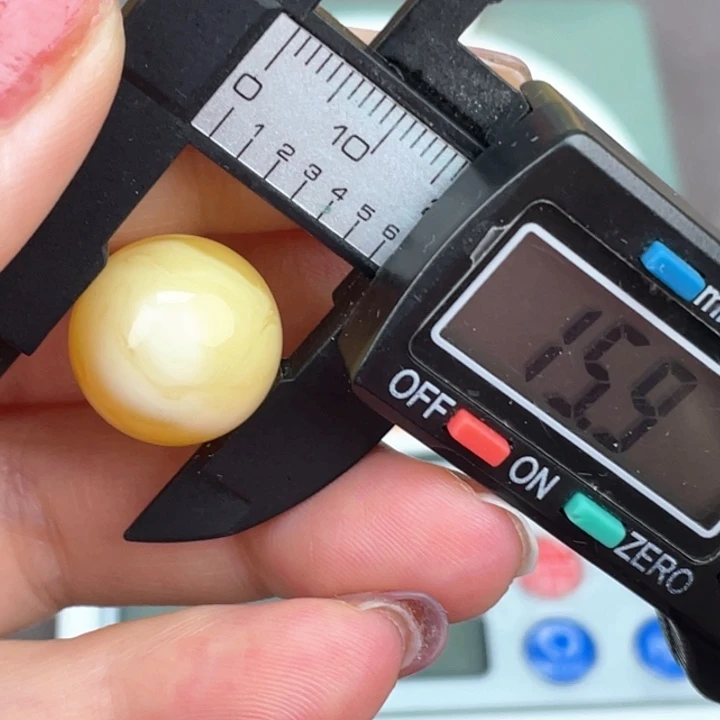 琥珀裸石未镶嵌微瑕735