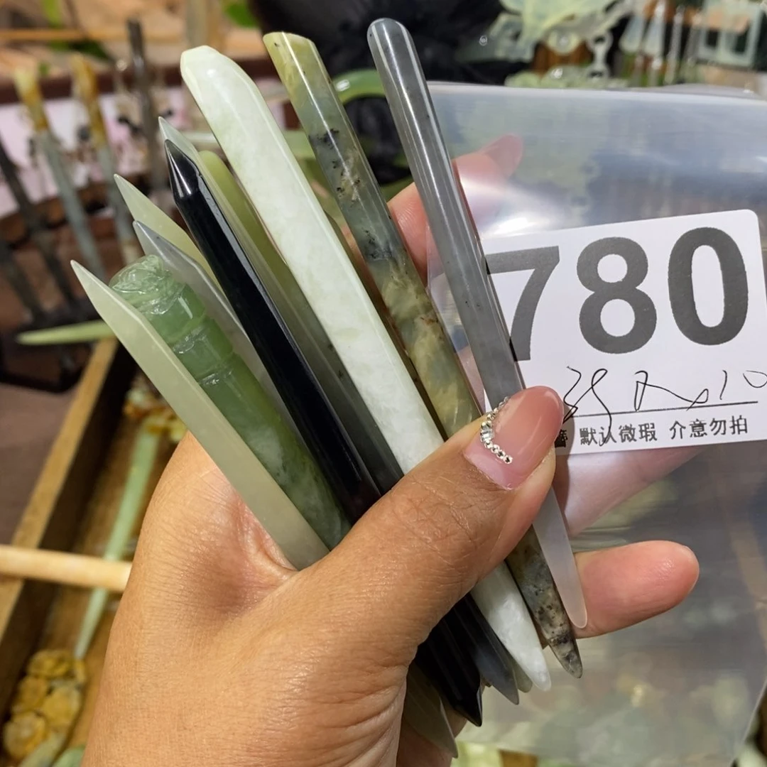蛇纹石玉未镶嵌发簪冰*?