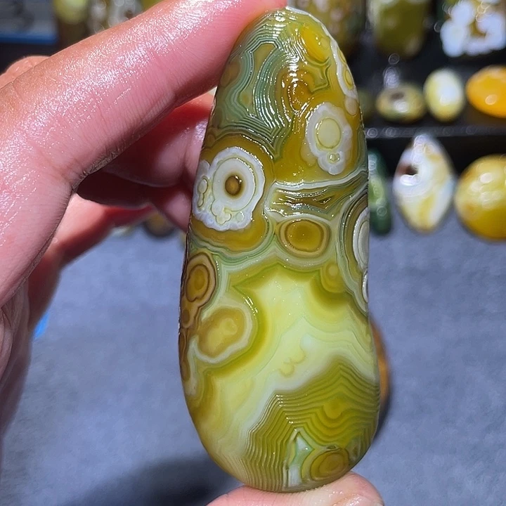 玛瑙/玉髓未镶嵌珠宝奇石