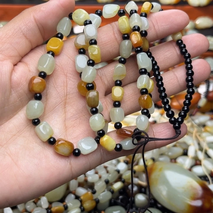 和田玉颈饰未镶嵌摘***星