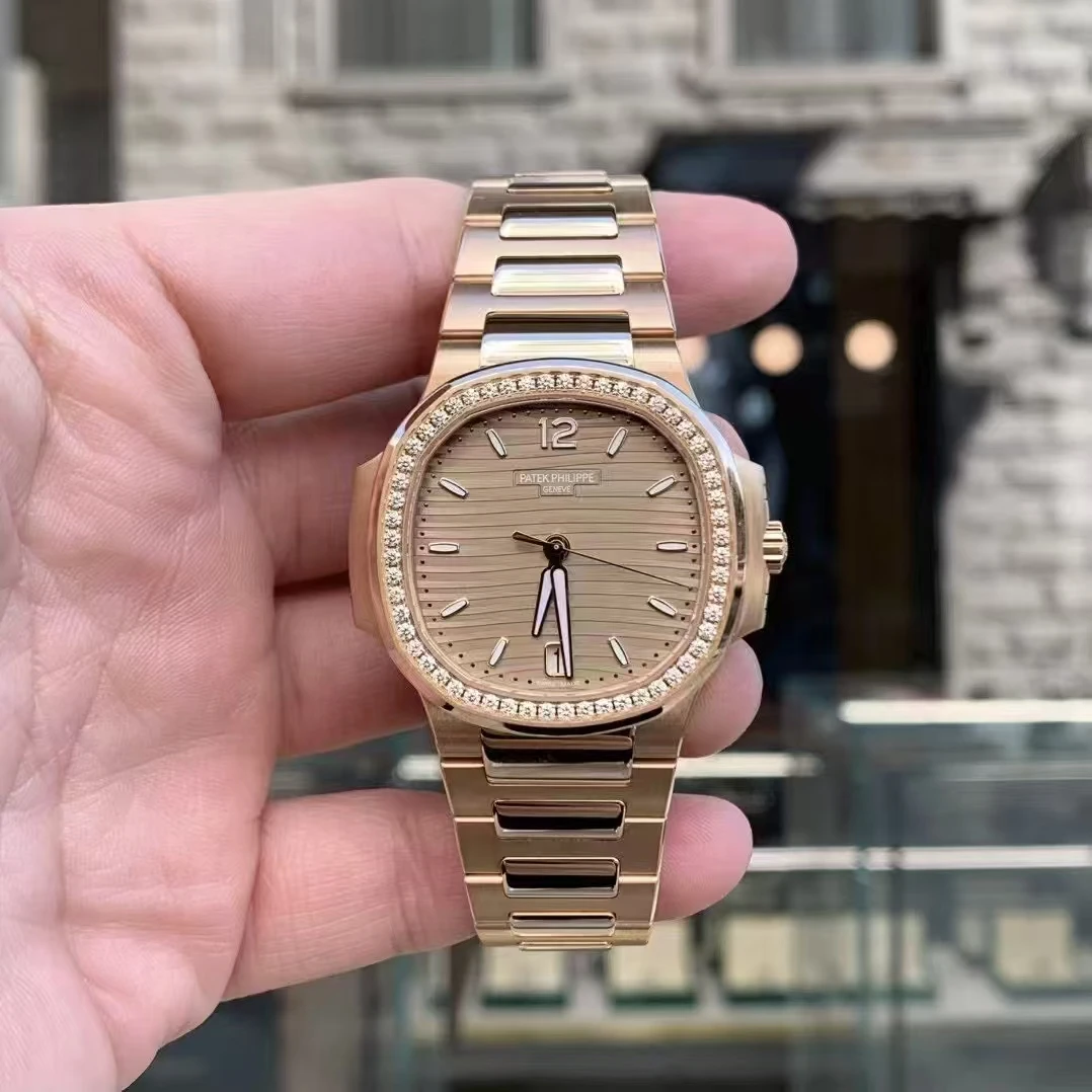 未使用 Patek Philippe/百达翡丽 运动优雅7118全套24年