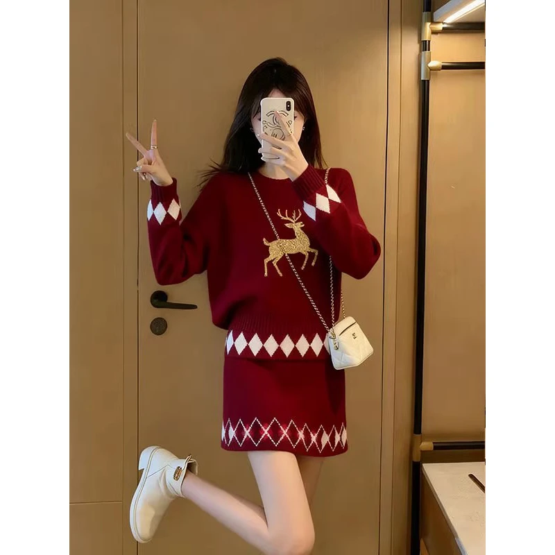 红色格纹针织套装初冬小个子穿搭女2025新款巨好看上衣短裙两件套
