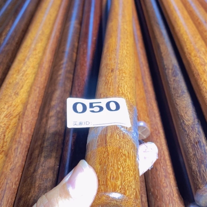 贡木逢****吉手工艺盘玩棍050