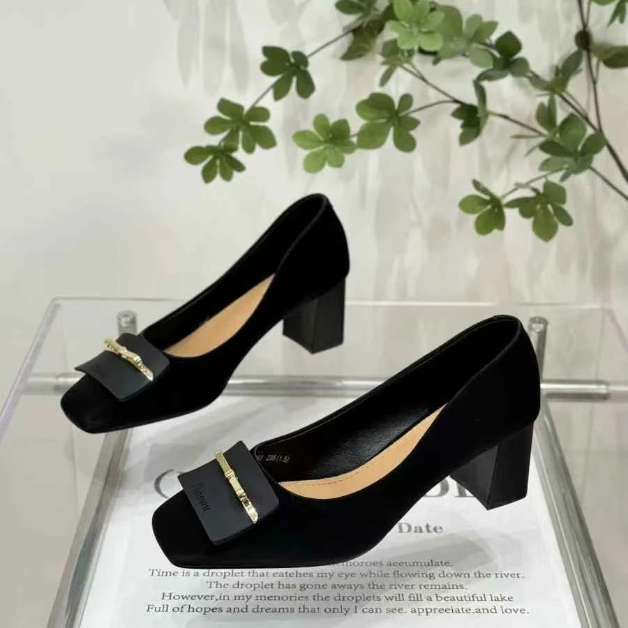 447002法式粗跟通勤浅口高跟鞋女气质仙女中跟方头百搭单鞋