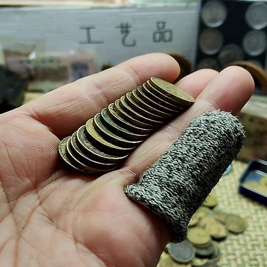 红***酒黄铜工艺品饰品摆件