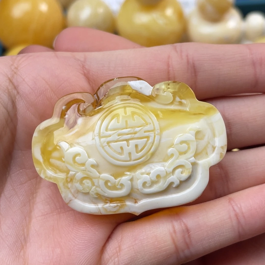 蜜蜡未镶嵌珠宝奇石微瑕