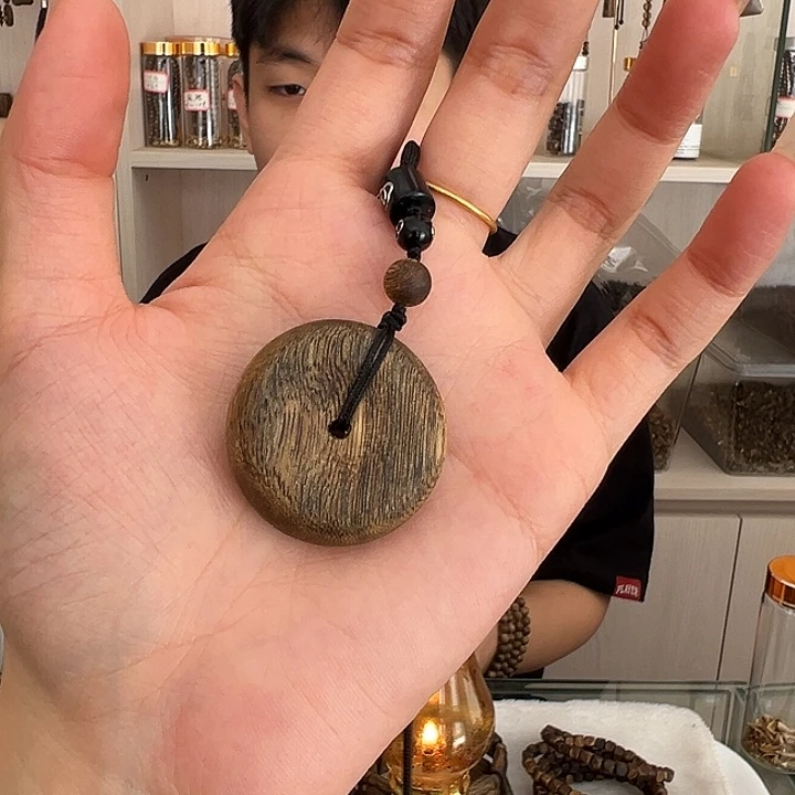 沉香碎屑沉香33mm平安k