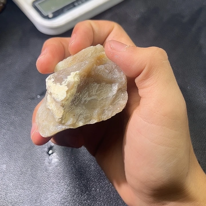和田玉（糖玉）未镶嵌手镯