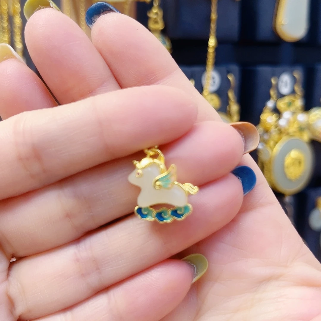 和田玉银S925镀金镶嵌颈饰