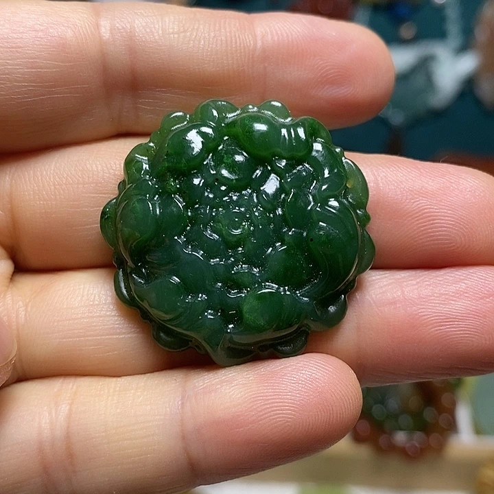 吊坠(赠链)未镶嵌翡翠