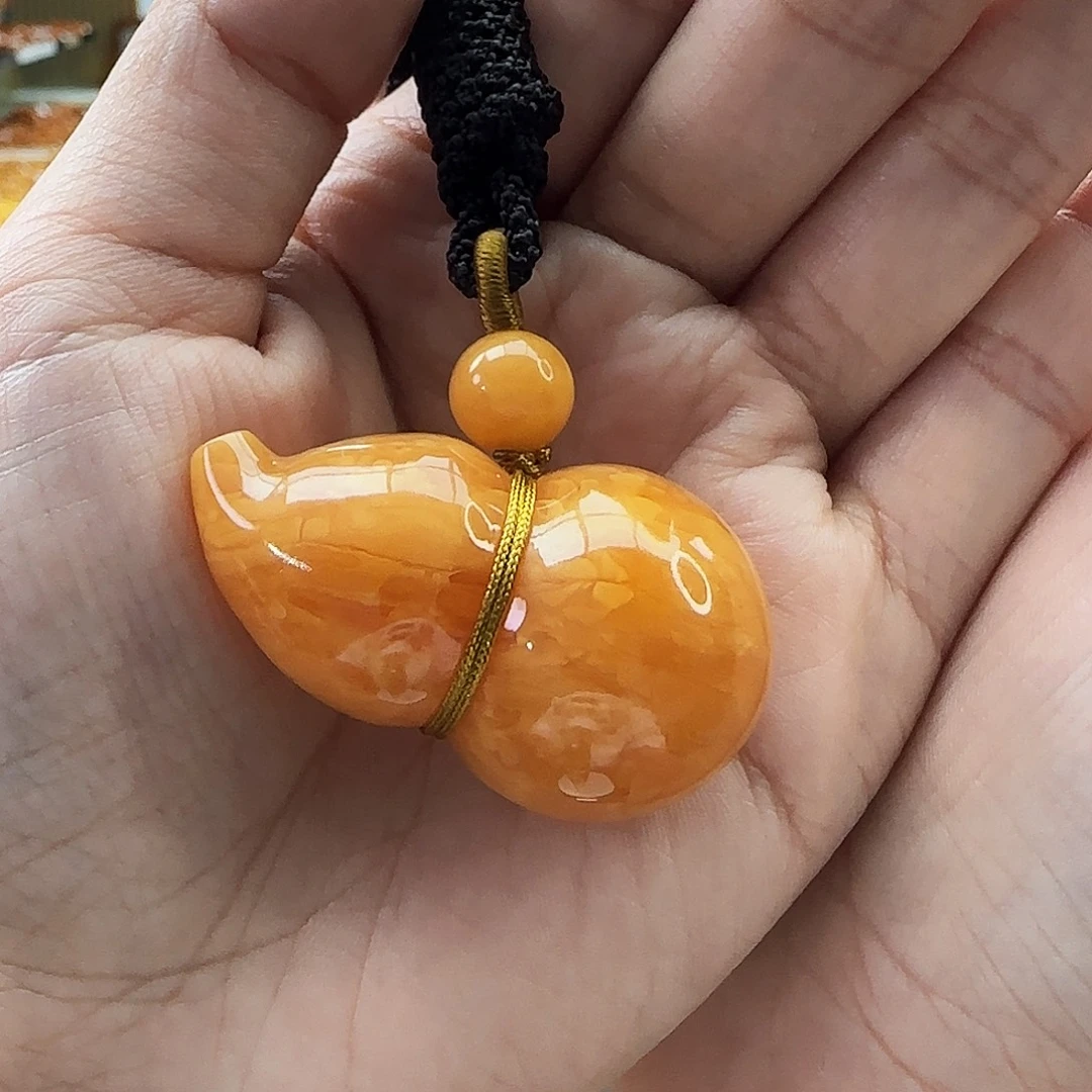 琥珀颈饰未镶嵌吊坠