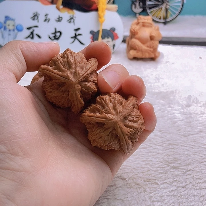 把件文玩核桃海****穷三棱