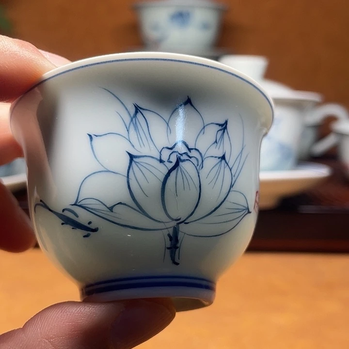 天***了手绘荷花不带鱼的杯子